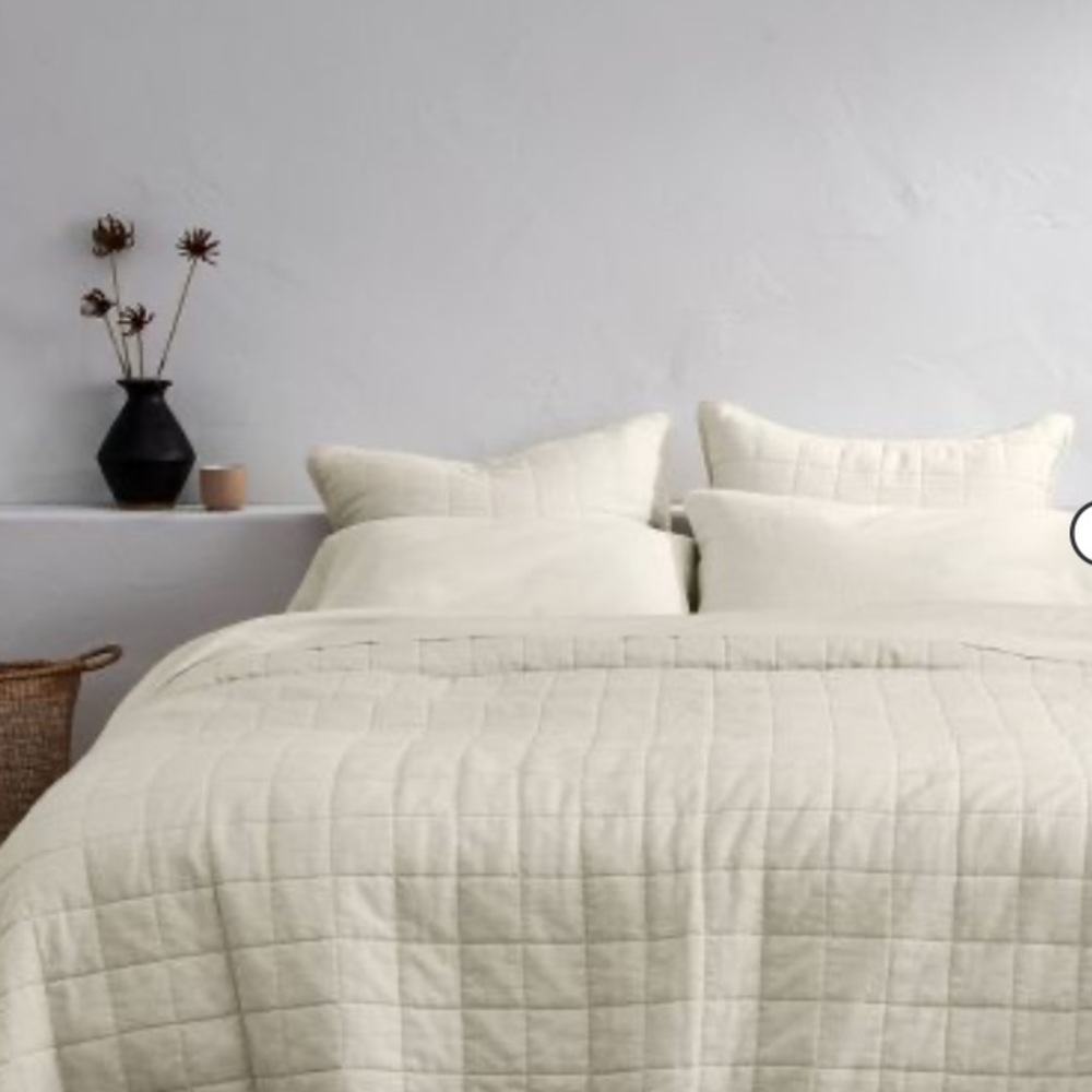 Heavyweight Linen Blend Quilt - Casaluna New